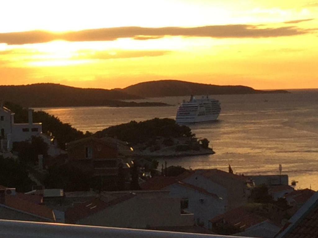 Apartmani Jerkovic Hvar Town Exteriör bild